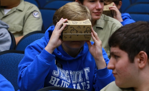 GoogleExpeditions_20151201_ (2)