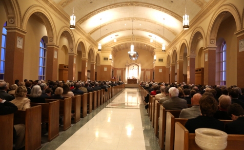 GrandparentsDayMass_20151205_006