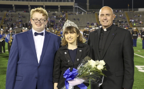 HomecomingCourt_20191012_079