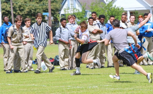 Senior Faculty Football_092442015_03