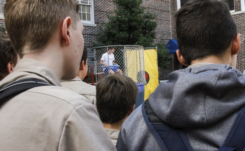 Homecoming-Week_20161005_Dunking_Booth_0002
