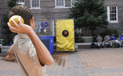 Homecoming-Week_20161005_Dunking_Booth_0004
