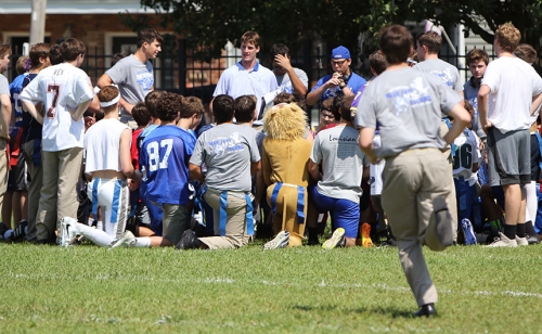 Senior_Faculty_FootballGame_20170929_516