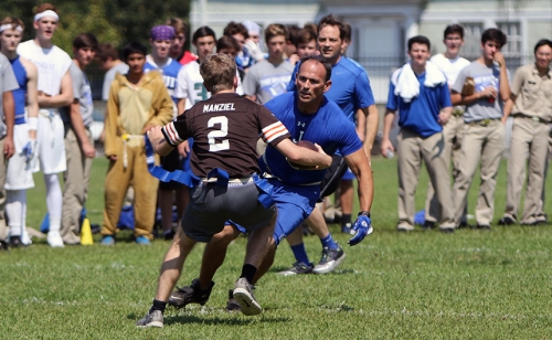 Senior_Faculty_FootballGame_20170929_675