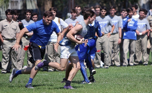 Senior_Faculty_FootballGame_20170929_712