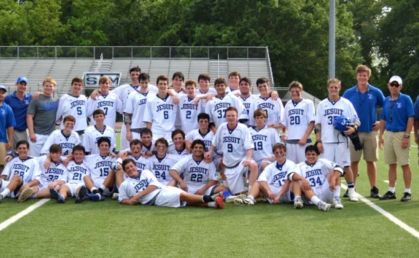 championship_010_teamwithtrophy_2014april27_dsc_5879web