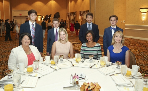 Family-Masses_20161015_Mother-Son-Mass-Reception_024