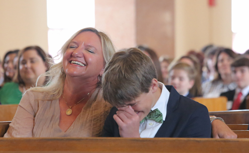 JMotherSonMass_057