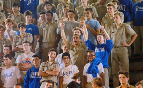 Pep Rally Gym_JHSvShaw_10232015_13