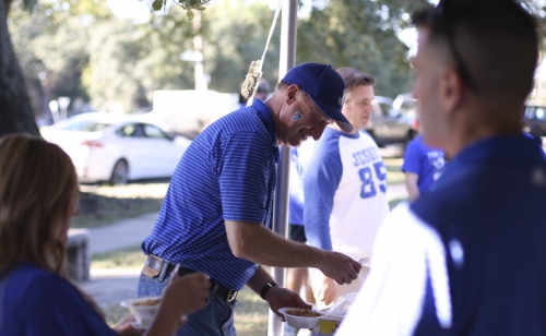 Rivalry-Game_20161003_Tailgate_0019