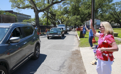 Senior-Day-2020-Jambalaya-Drive-Thru02