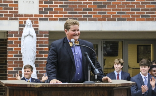Senior-Day_20170428_Assembly-and-Auditorium_003