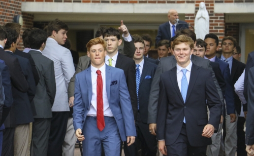 Senior-Day_20170428_Assembly-and-Auditorium_015