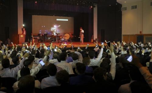 Senior-Day_20170428_Assembly-and-Auditorium_042