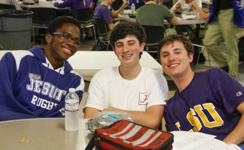SeniorWeek_MondayLunch_20160425_085