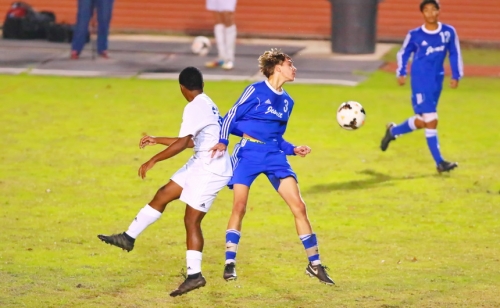 Soccer 2016-17_JHS2vMandeville0_12212016_14
