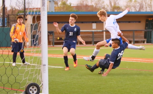 Soccer 2016-17_JHS8vHiggins0_01052017_08