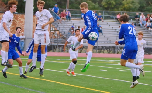 Soccer 2016-17_StPaulsTourney_JHS0vBM1_12162016_16