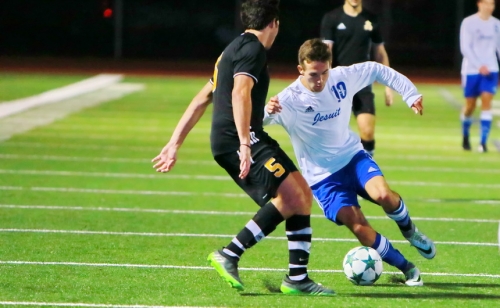 Soccer 2016-17_StPaulsTourney_JHS2vStAmant0_12162016_07