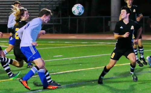 Soccer 2016-17_StPaulsTourney_JHS2vStAmant0_12162016_09