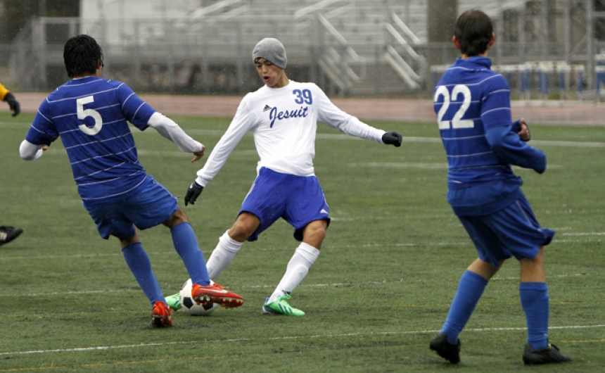Soccer, Jesuit vs. East Ascension, St. Paul's Holiday Tournament, 12.28.13