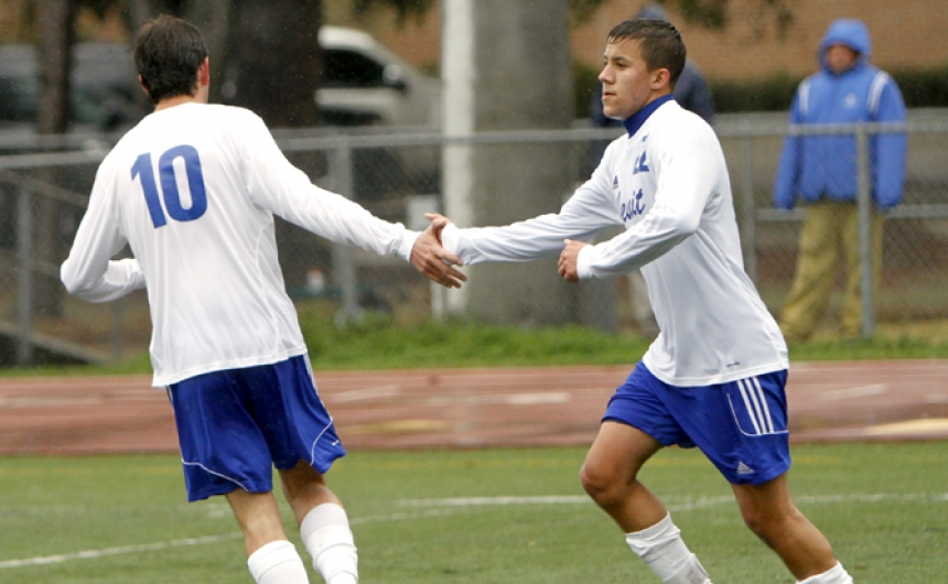 Soccer, Jesuit vs. East Ascension, St. Paul's Holiday Tournament, 12.28.13