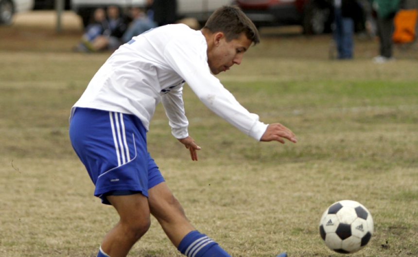 Soccer, Jesuit vs. Mandeville, St. Paul's Holiday Tournament 12.27.13