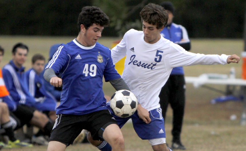 Soccer, Jesuit vs. Mandeville, St. Paul's Holiday Tournament 12.27.13