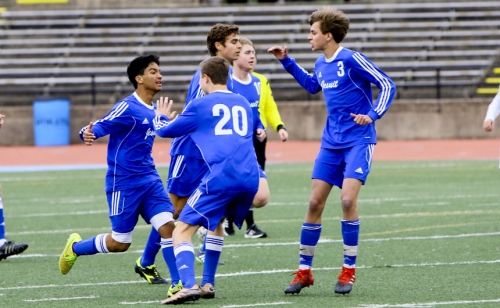 2017_Soccer_vsBroMartin_District_20170128_0788