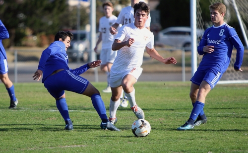 Soccer_vs_BrotherMartin_20180130_09