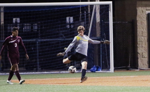 Soccer_vs_Chalmette_20171212_010