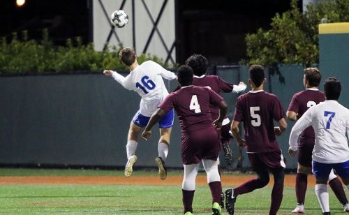 Soccer_vs_Chalmette_20171212_033