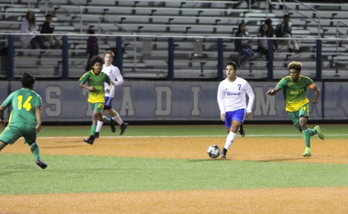 Varsity-Soccer_20171127_Grace-King_060