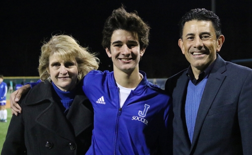 Soccer_vs_Newman_SeniorNight_20180129_35