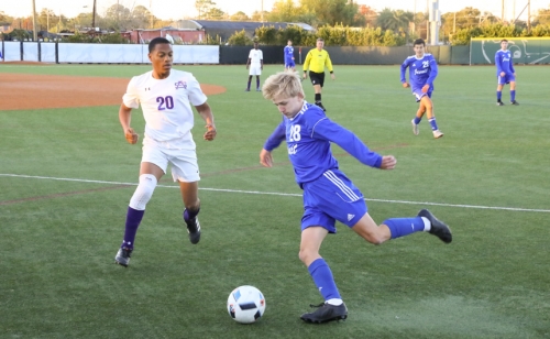SoccervsStAug_20181211_003
