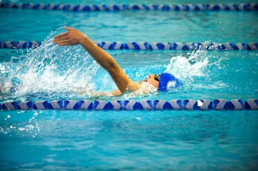 swimming_20130925_brady_stiller_so_2nd_in_heat_200im