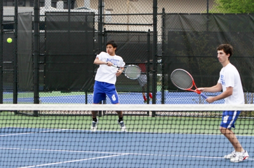 tennis_20130404_jhsvsbromartin_0109lew-sampognaro_web650