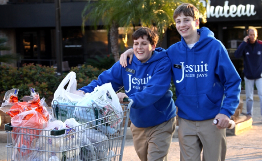 thanksgivingdrive_2012_shopping_home