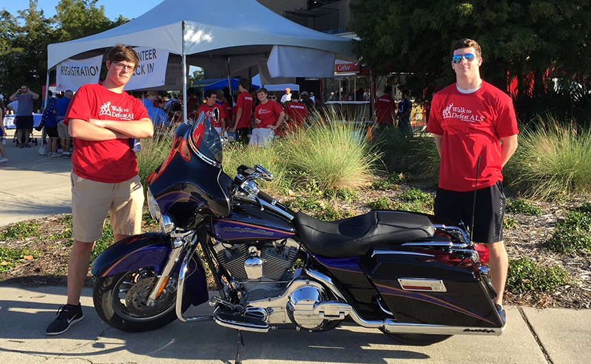 clubs-organizations_service_als-walk_20141011_web_006