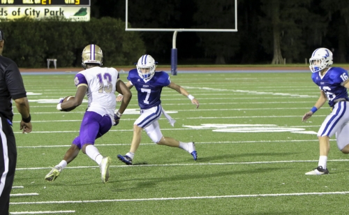 Football_20170901_Week-1-Warren-Easton_196