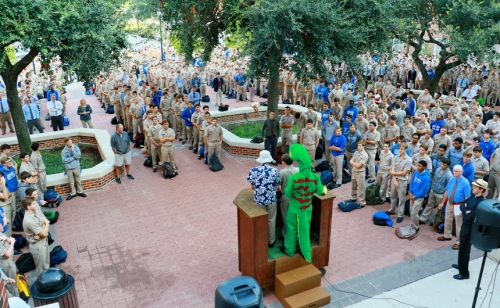 Assembly_Welcome Week Skit_08312015_01