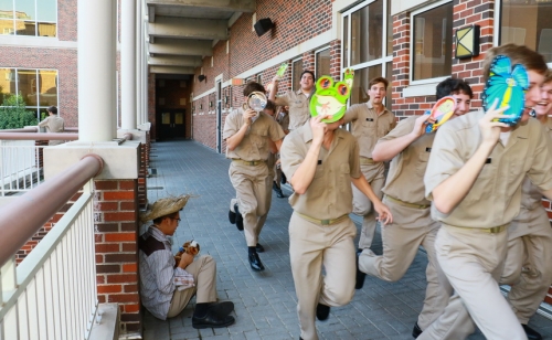 Assembly_Welcome Week Skit_08312015_04