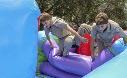 WelcomeWeek2018_Inflatable_20180827_019