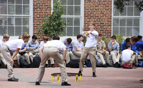 ThursCourtyardGames_20170901_066