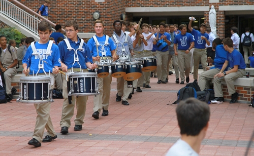 WelcomeWeek_LunchActivities_Thursday_20150903_007