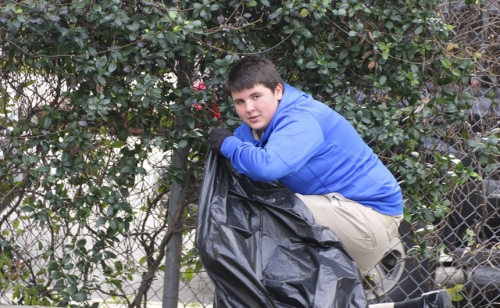 Winter-Clothes-Drive_Sodality-Alums_20200131_20