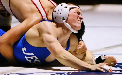 Wrestling 2016-17_JHS33vBrotherMartin28_01112017_08