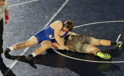 Wrestling_20170201_Holy-Cross_162