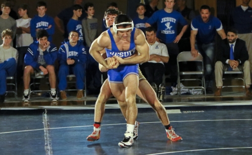 Wrestling_20170201_Holy-Cross_601
