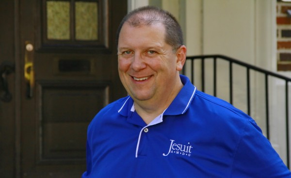 Mark Songy had this to say about being named Jesuit's head football coach: “I am extremely proud and excited to have yet another opportunity to return to Carrollton and Banks and to teach and coach at such a fine school. Jesuit High School has been an important place for me throughout my career as an educator and coach, and I look forward to working with everyone connected to Blue Jay football.”